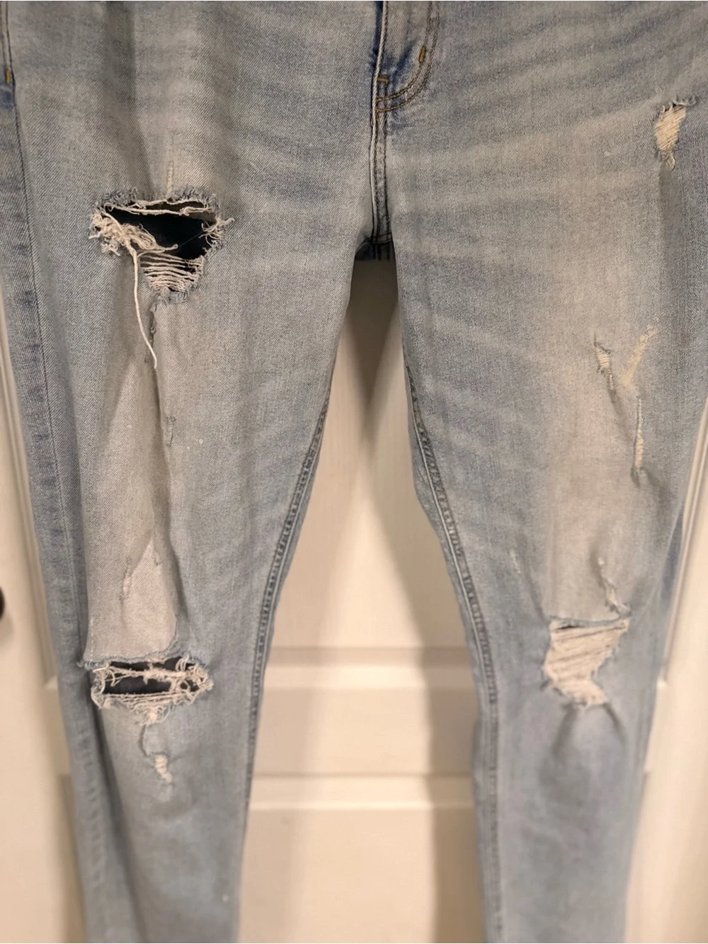 Original Use Light Blue Distressed Slim Men's Jeans